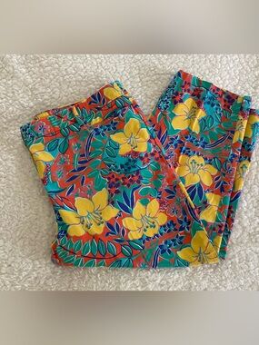 Talbots The Perfect Skimmer floral cropped capri pants, size 16